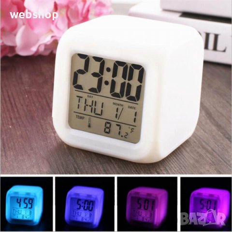 Светещ LED часовник CUBE с различни цветове и множество функции функции, снимка 2 - Други стоки за дома - 41818720