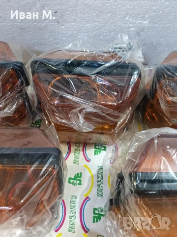 Оранжеви Мигачи Калник Бус Мерцедес Спринтер W901 W902 96-06, снимка 4 - Части - 52440044