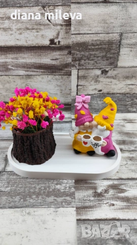 Комплект гипсокерамични гномчета и букет гипсофил!!, снимка 2 - Декорация за дома - 53090607