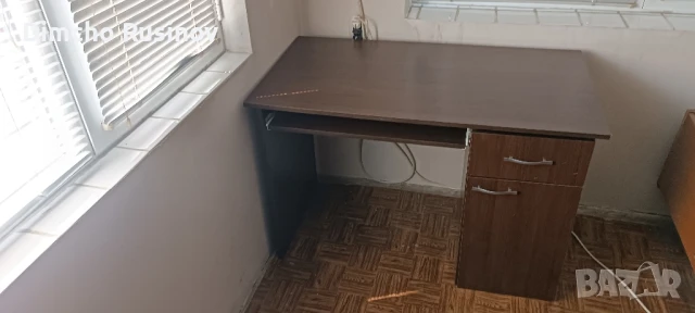 Продавам Бюро, почти ново , снимка 3 - Бюра - 50765579