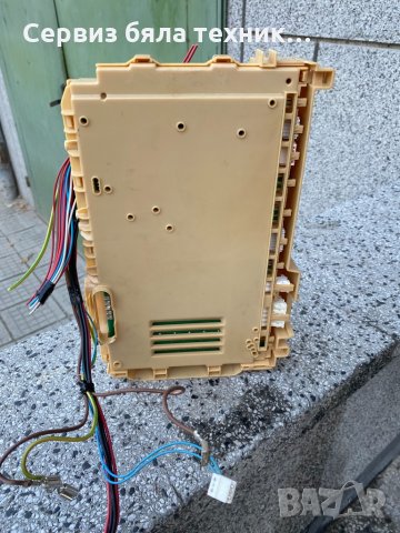 Продавам перфектна управляваща платка Whirlpool (Bauknecht) 8 kg, снимка 3 - Перални - 34644158