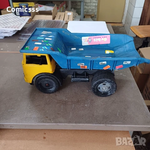 Камионче Българско, снимка 3 - Коли, камиони, мотори, писти - 50492408