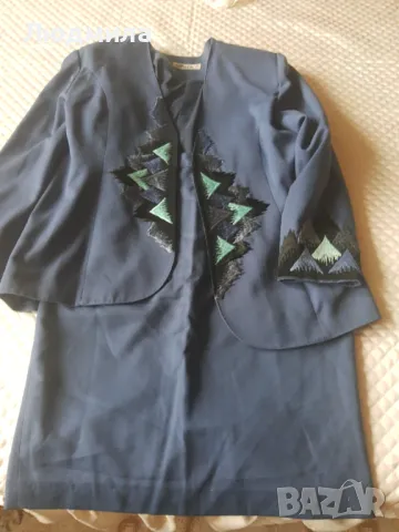 Костюм дамски памук,син цвят с ръчна  бродерия, снимка 6 - Костюми - 48688153