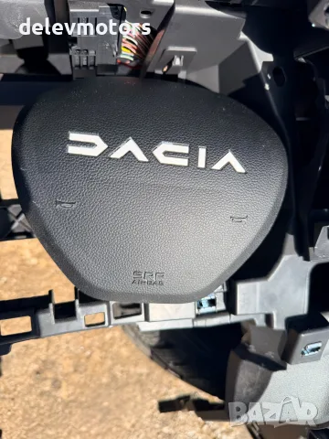 681010919R табло арматурно от Dacia Sandero 3 1.0 TCe ECO-G с леки забележки, снимка 3 - Части - 56240367