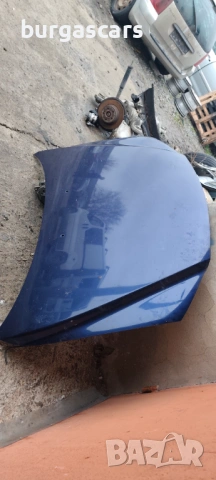 Преден капак Mazda 6 GG седан , снимка 2 - Части - 53429551