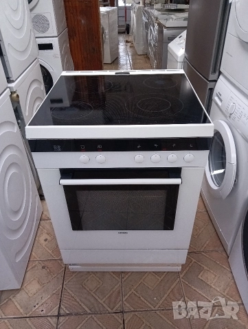 Свободно стояща печка с керамичен плот Сименс Siemens с две години гаранция!