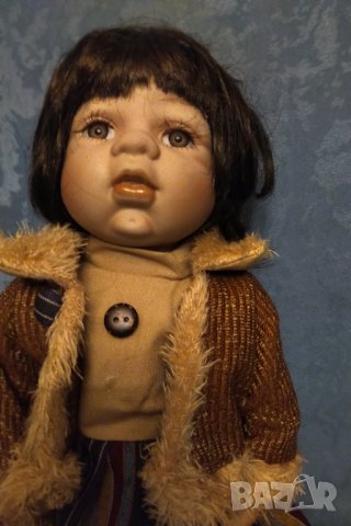 Порцеланова кукла колекционерска , снимка 2 - Колекции - 34145367