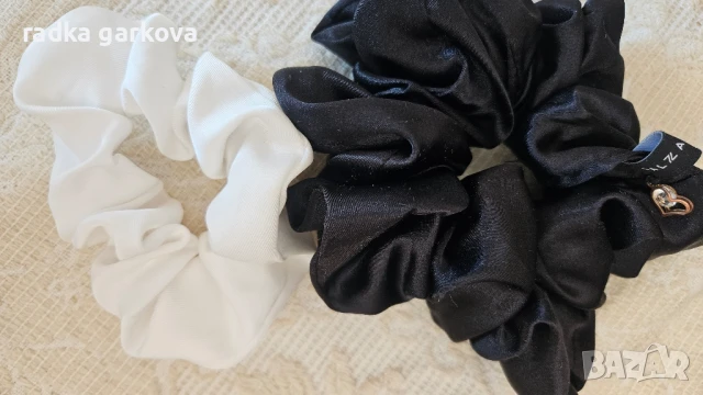 2 бр. скрънчита, снимка 2 - Аксесоари за коса - 51428646