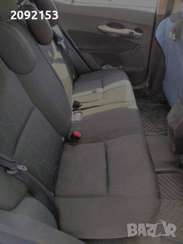 Toyota Auris 2012г, снимка 6 - Автомобили и джипове - 52132619