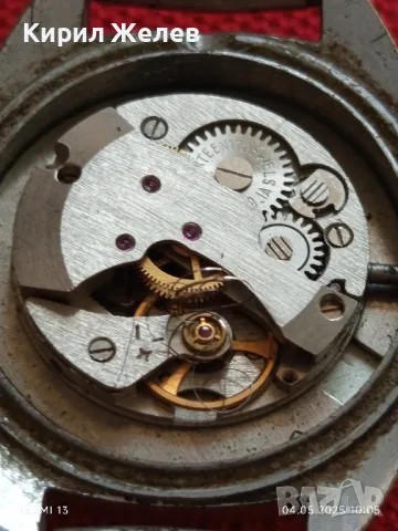 Стар механичен часовник мъжки ЗАРЯ СССР 17 камъка за ремонт части КОЛЕКЦИЯ 48071, снимка 10 - Антикварни и старинни предмети - 50149127