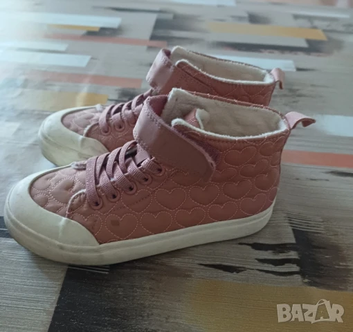 Детски спортни обувки, N 32 , снимка 2 - Детски маратонки - 50758557