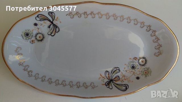 Порцеланова чиния, снимка 1 - Антикварни и старинни предмети - 34301620