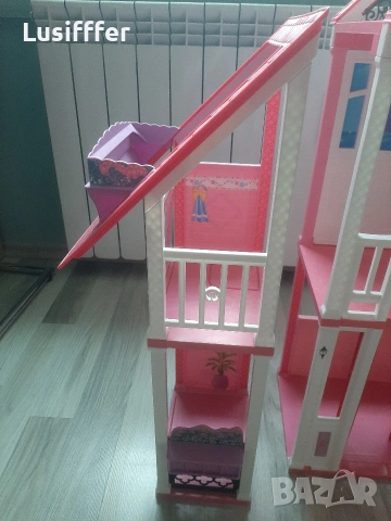 Оригинална къща за кукли Barbie, с аксесоакри, снимка 4 - Кукли - 53843653