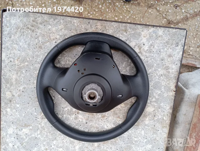 Продавам волан за Рено Клио4 2018 година със леки забележки се виждат на снимките, снимка 4 - Аксесоари и консумативи - 49322882