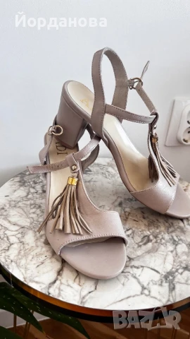 Сандали от естествена кожа в бежово 39 номер, снимка 3 - Сандали - 50891409