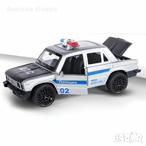 Метална ретро кола с отварящи се врати – Идеален избор за колекционери и малки фенове на автомобили, снимка 4 - Коли, камиони, мотори, писти - 50975905