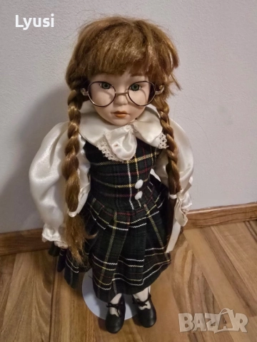 Порцеланова кукла