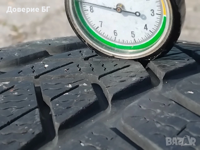 Гуми 215 50 17 Пирели Pirelli 2 броя. Нов внос. Не са нови!