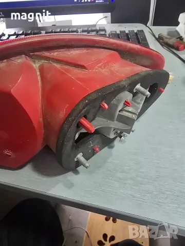 Ляв външен стоп Alfa Romeo 147, снимка 2 - Части - 56255994