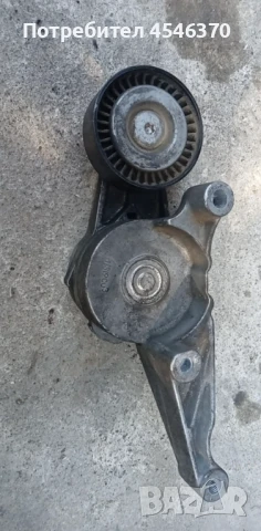 Обтегач пистов ремък  за Волксваген Голф 5 1.9 дизел 105к.с 2006г, снимка 4 - Части - 51170178