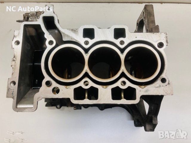 Цилиндров блок за Peugeot Пежо 208 Citroen Ситроен C3 1.2 HMZ HM01 9822379910 2018, снимка 2 - Части - 44201677