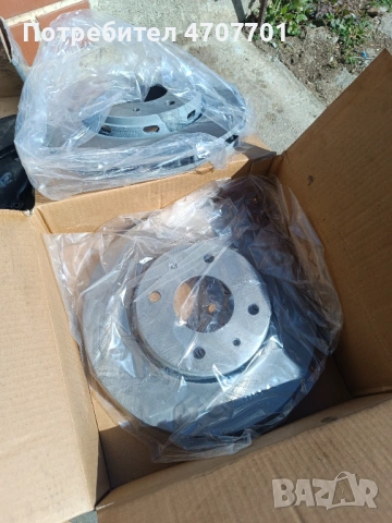 Нови дискове предни и накладки за Волво s 40 2003 г 1.9 дизел 115 к.с