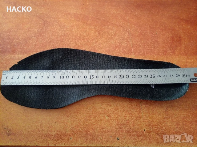 MIZUNO WAWE SONIC Номер 46,5 Стелка 30,5 см. 100% Оригинални внос от Англия, снимка 12 - Маратонки - 51108259