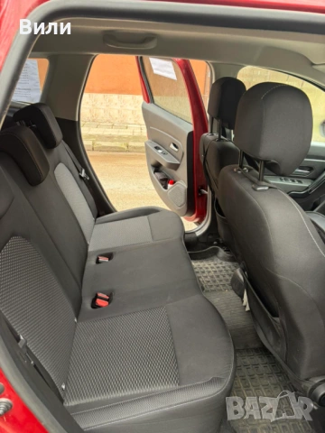 Dacia Duster 1.6, снимка 12 - Автомобили и джипове - 53479958