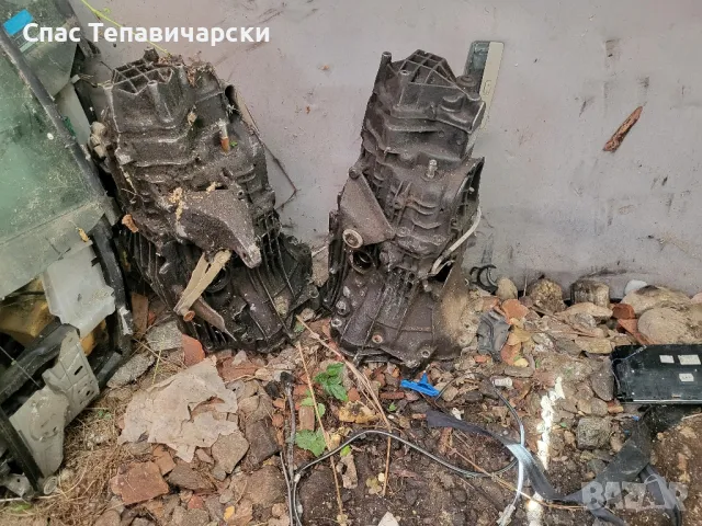 Продавам скорости за ауди 80 Б4 и Б3 2.0 бензин и 1.8, снимка 1