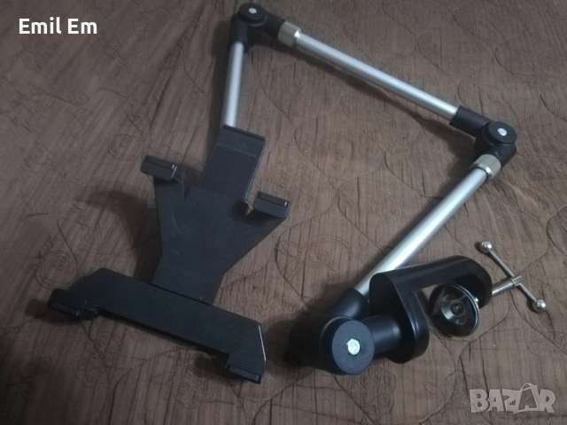 Регулируем стойка за таблет 