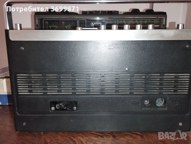 Радио транзистор ИТТ., снимка 8 - Радиокасетофони, транзистори - 52527937