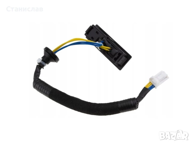 Бутон за отваряне на багажник Nissan Pathfinder R52, снимка 2 - Части - 50626436