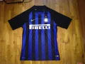 Интер футболна тениска  №22 Артуро Видал отлична размер М , снимка 1