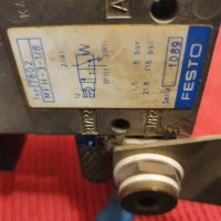 Електромагнитен клапан  FESTO MFH-3-1/8 24 V за пневматика комплект със соленоид, снимка 2 - Други машини и части - 42051314