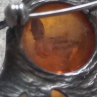 Ретро брошка слонче сребърна с естествен кехлибар , снимка 3 - Други ценни предмети - 41845621