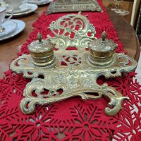 Уникална много красива антикварна колекционерска английска бронзова мастилница , снимка 2 - Антикварни и старинни предмети - 42479366