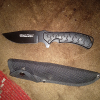 Американски ловен нож Смид и Уесън, снимка 1 - Ножове - 44650504