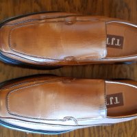Продавам мъжки ежедневни обувки, снимка 1 - Ежедневни обувки - 41767486