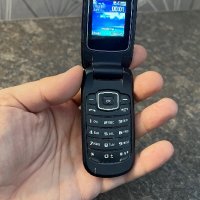 Samsung с капаче , снимка 1 - Samsung - 39991899
