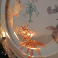 Японска Декоративна чиния с риби , снимка 4 - Антикварни и старинни предмети - 44925649