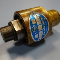 Ротационен съединител (връзка) TKD BR2216 Rotary Joint Union, снимка 1 - Резервни части за машини - 39050797