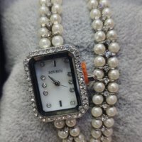 Дамски часовник Sousou комплект с гривна бял/сребрист, снимка 2 - Дамски - 44329353