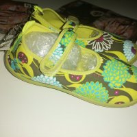 Тук Тук Обувки, тип пантофи, зелени, лайм цветя – 34 номер , снимка 3 - Детски пантофи - 33809438