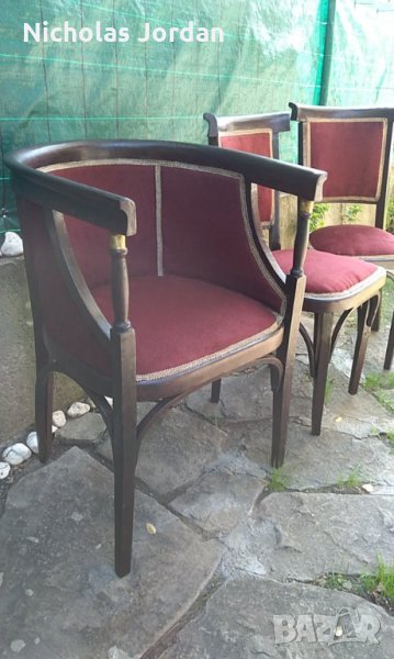 Три антикварни стола, снимка 1