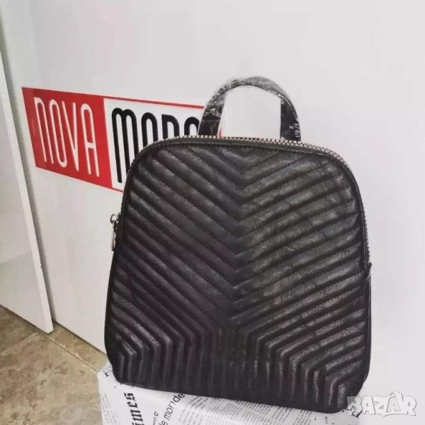 Черна стилна раница, снимка 1