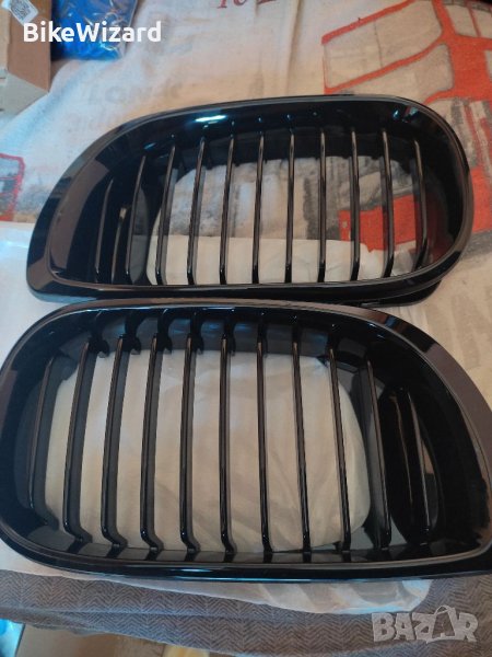 BMW E46 феислифт седан/комби комплект бъбреци Черни НОВИ, снимка 1