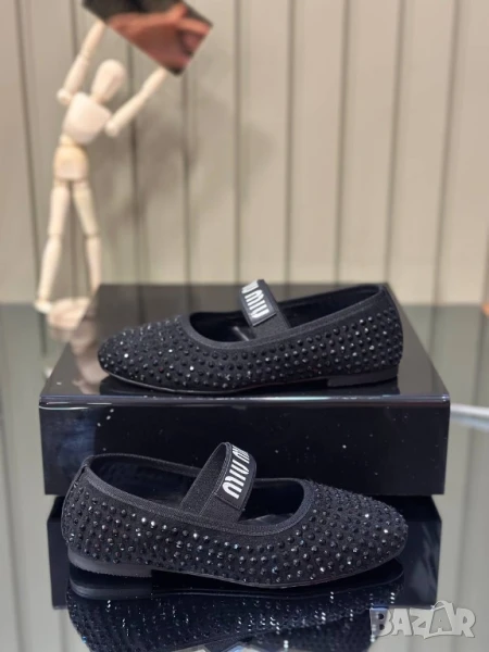 летни обувки miu miu с камъни , снимка 1