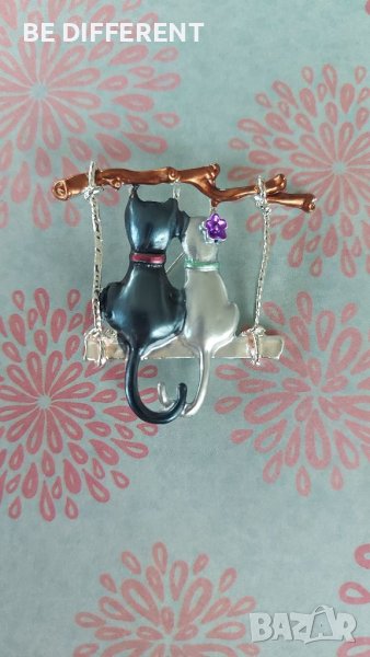 Брошка Влюбени котки, снимка 1