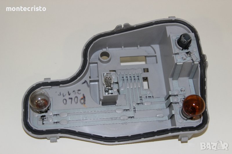 Лява платка стоп VW Polo 6R1 хечбек (2009-2014г.) ляв ламподържач / 6R0 945 257 A / 6R0945257A, снимка 1