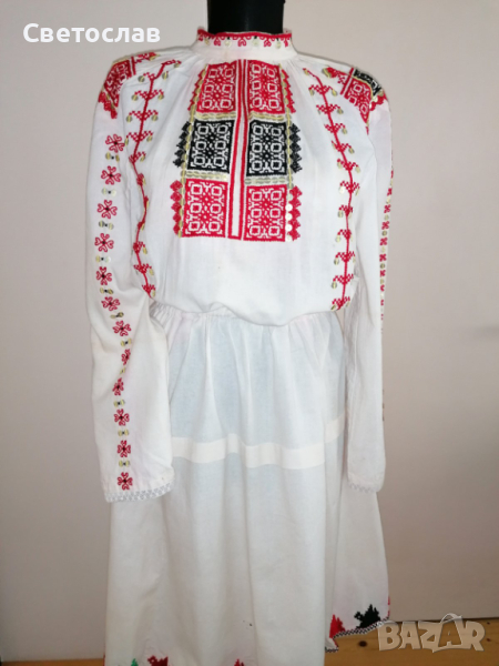 Дамска риза от народна носия, снимка 1